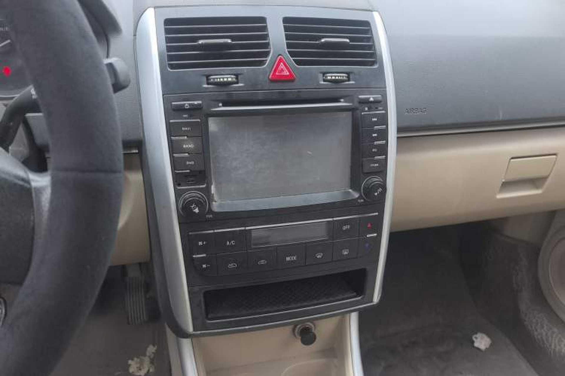 Used BAIC E Series 2013 Sedan 1.3L Manual Lotte Edition Audio And AC Panel