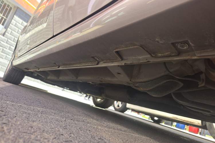 Used BAIC E Series 2013 Sedan 1.5L Manual Lotte Edition Chassis Rear Left