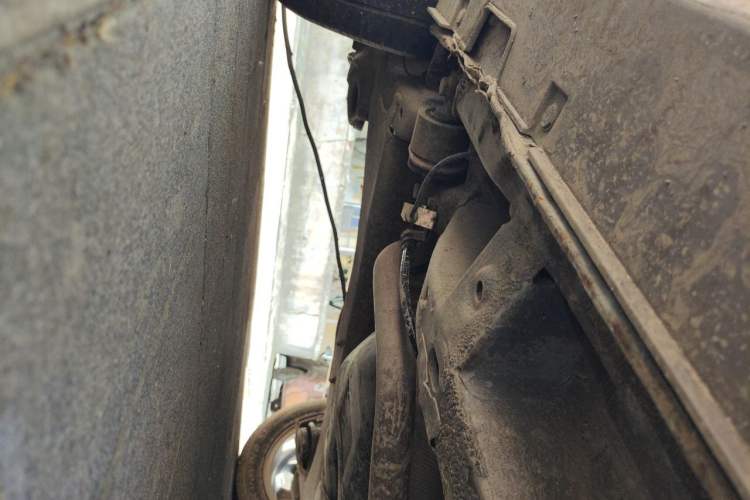 Used BAIC E Series 2013 Sedan 1.5L Manual Leshang Version Chassis Rear Right
