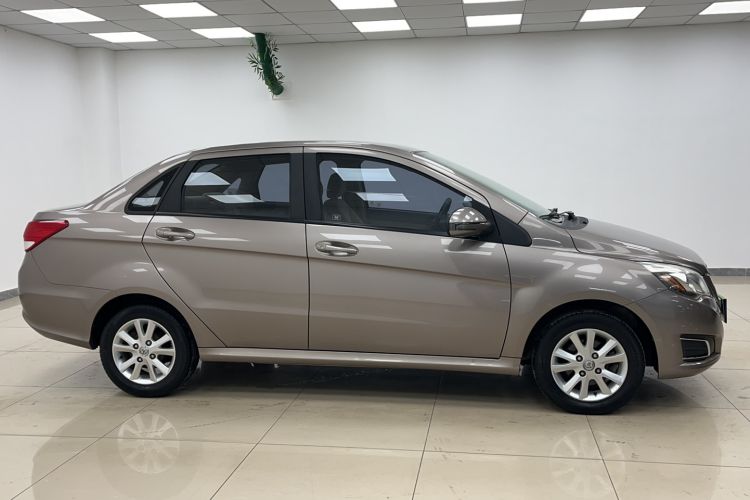 Used BAIC E Series 2013 Sedan 1.5L Automatic Lotte Edition Exterior 2