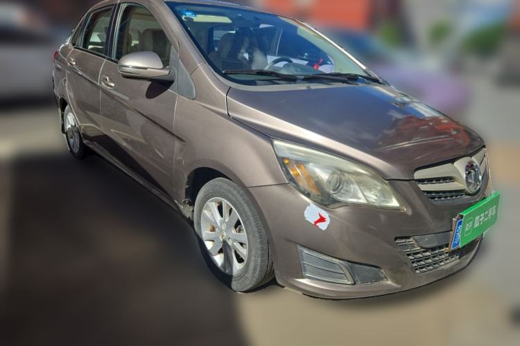 Used BAIC E Series 2013 Sedan 1.5L Manual Lotte Edition Front Right 45 Deg