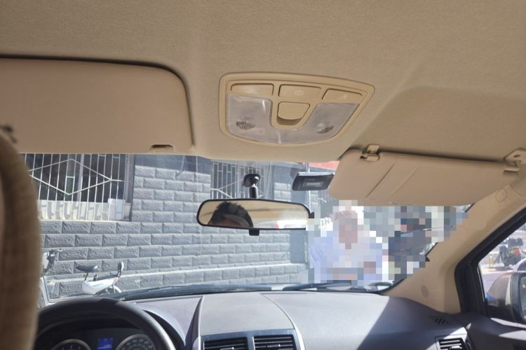 Used BAIC E Series 2013 Sedan 1.5L Manual Lotte Edition Headliner