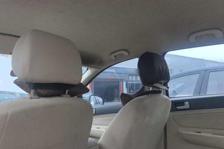Used BAIC E Series 2013 Sedan 1.3L Manual Lotte Edition Headliner