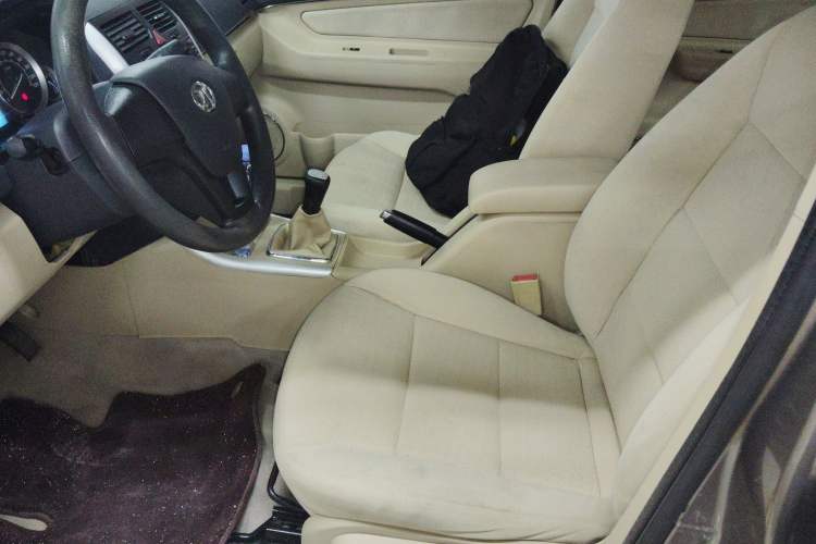 Used BAIC E Series 2013 Sedan 1.5L Manual Lotte Edition Left Front Seat