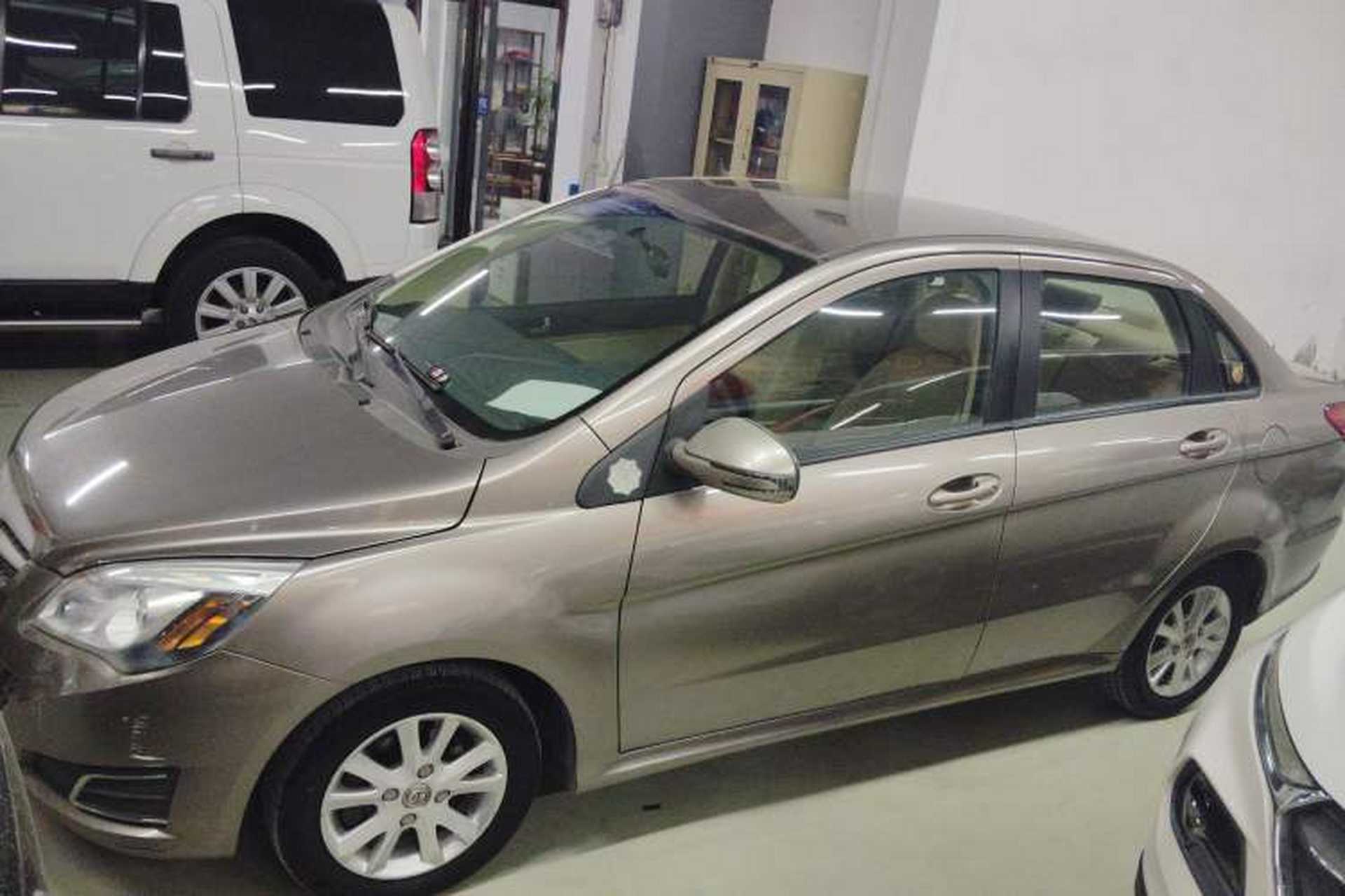Used BAIC E Series 2013 Sedan 1.5L Manual Lotte Edition Left Side