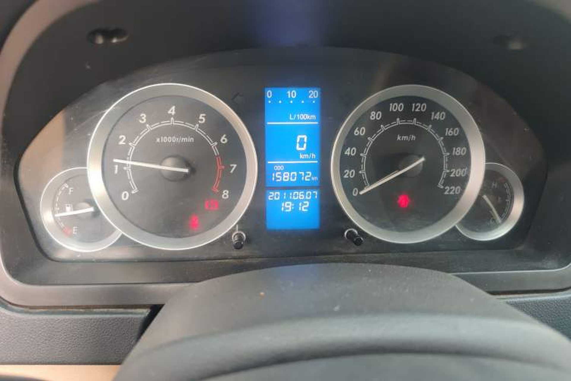 Used BAIC E Series 2013 Sedan 1.5L Manual Lotte Edition Odometer Close Up