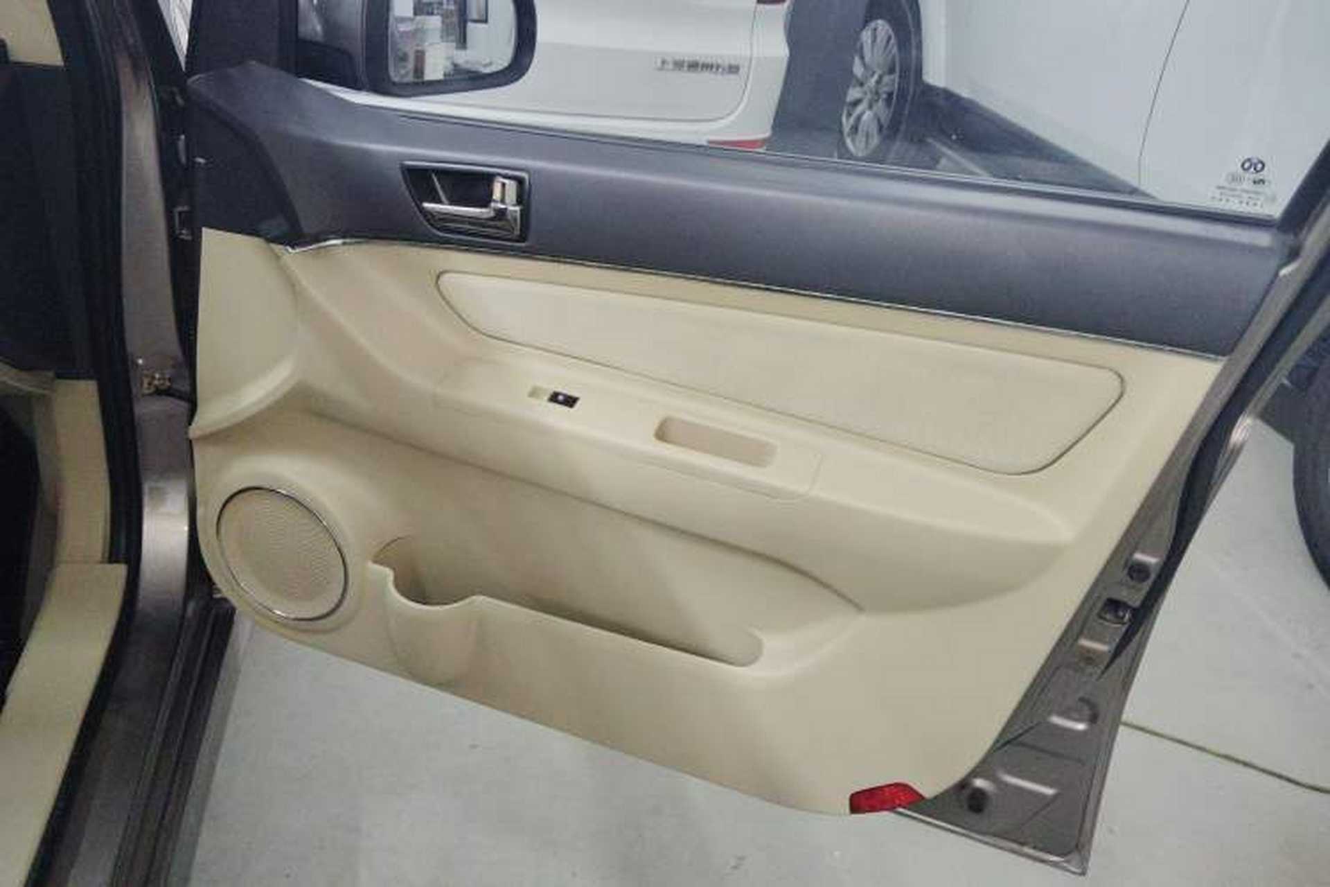 Used BAIC E Series 2013 Sedan 1.5L Manual Lotte Edition Right Front Door Interior