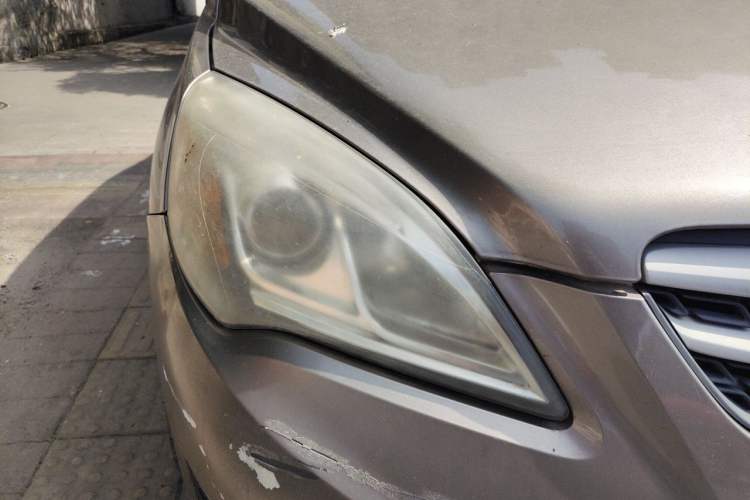 Used BAIC E Series 2013 Sedan 1.5L Manual Leshang Version Right Front Headlight