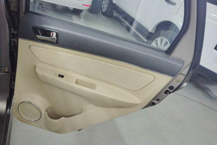 Used BAIC E Series 2013 Sedan 1.5L Manual Lotte Edition Right Rear Door Interior