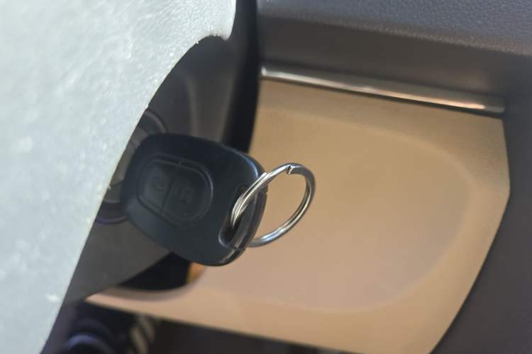 Used BAIC E Series 2013 Sedan 1.5L Manual Lotte Edition Vehicle Key