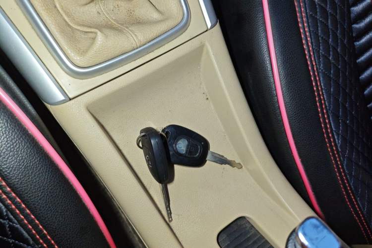 Used BAIC E Series 2013 Sedan 1.3L Manual Lotte Edition Vehicle Key