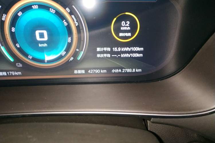 Used BAIC New Energy Beijing EX3 2019 R600 Jingshang Edition Odometer Close Up