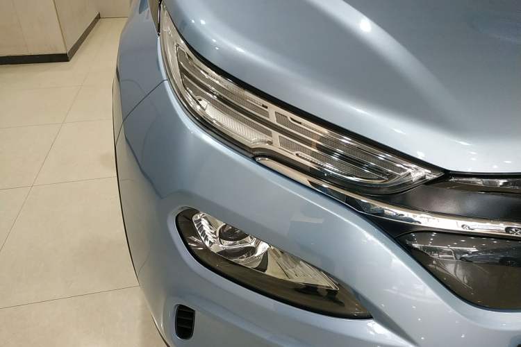 Used BAIC New Energy Beijing EX3 2019 R600 Jingshang Edition Right Front Headlight