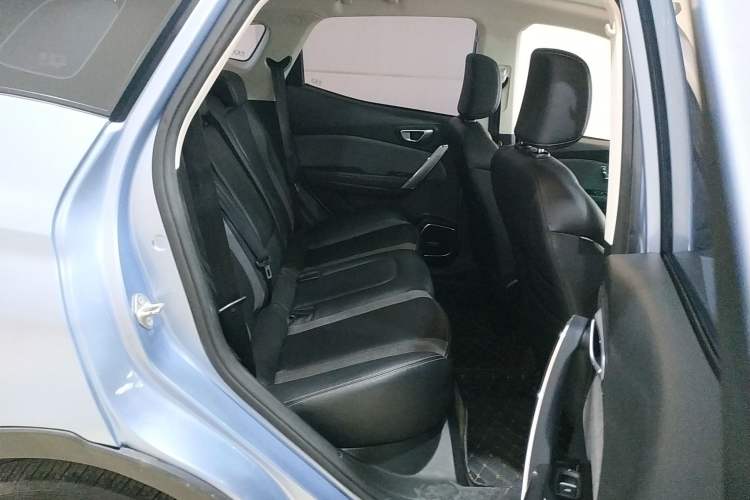 Used BAIC New Energy Beijing EX3 2019 R600 Jingshang Edition Right Rear Seat