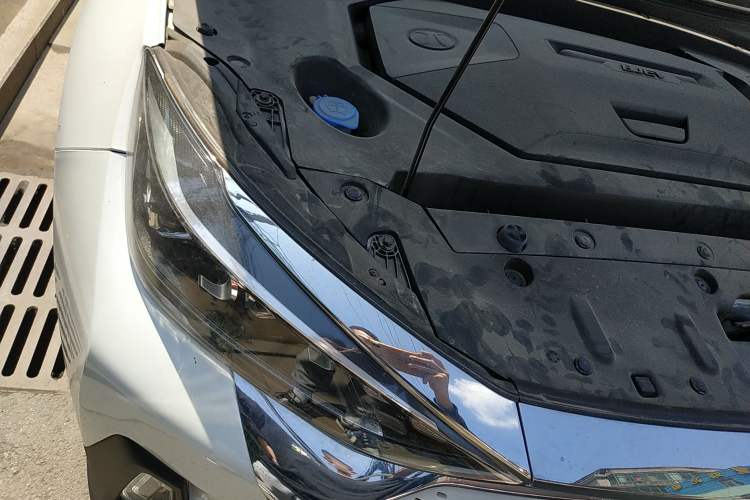 Used BAIC New Energy Beijing EX5 2019 Yuefeng Edition Engine Bay Right