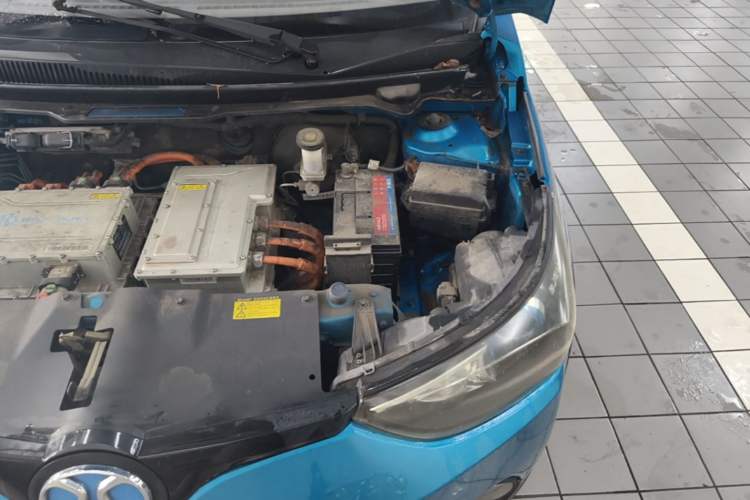 Used BAIC New Energy EC 2017 EC200 Dynamic Edition Engine Bay Left