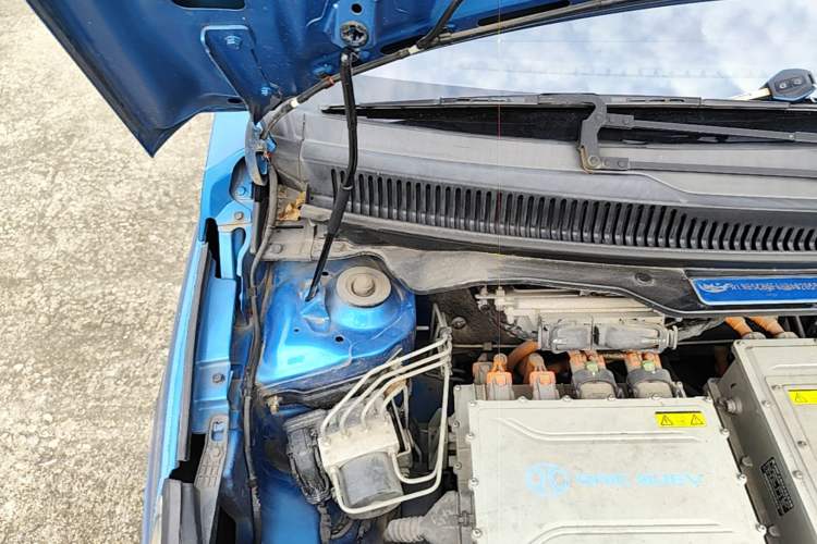 Used BAIC New Energy EC 2017 EC200 Dynamic Edition Engine Bay Right