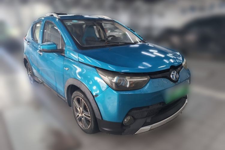 Used BAIC New Energy EC 2017 EC200 Dynamic Edition Front Right 45 Deg