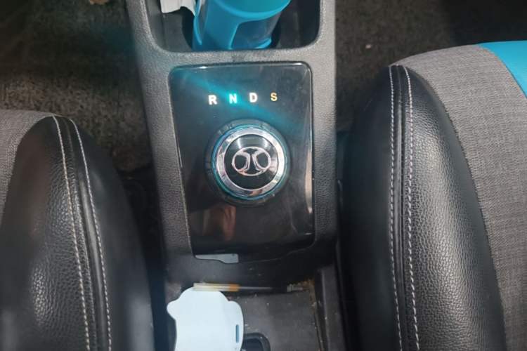 Used BAIC New Energy EC 2017 EC200 Dynamic Edition Gear Lever