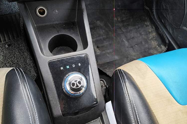 Used BAIC New Energy EC 2017 EC200 Dynamic Edition Gear Lever