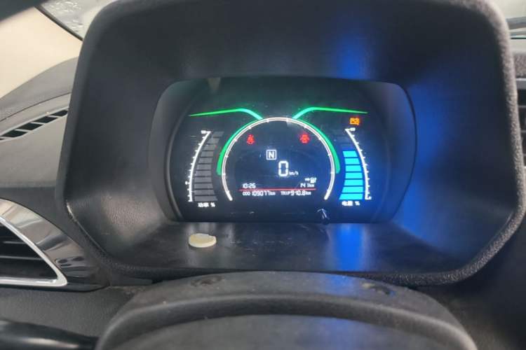 Used BAIC New Energy EC 2017 EC200 Dynamic Edition Instrument Cluster