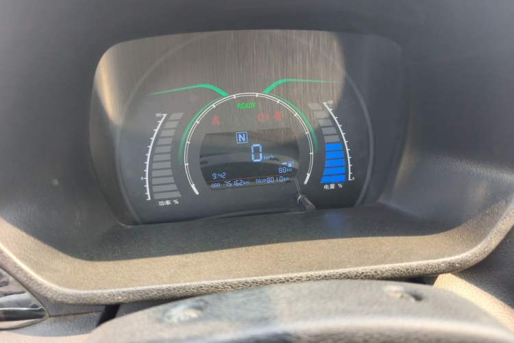 Used BAIC New Energy EC 2017 EC180 Elegant Edition Odometer Close Up