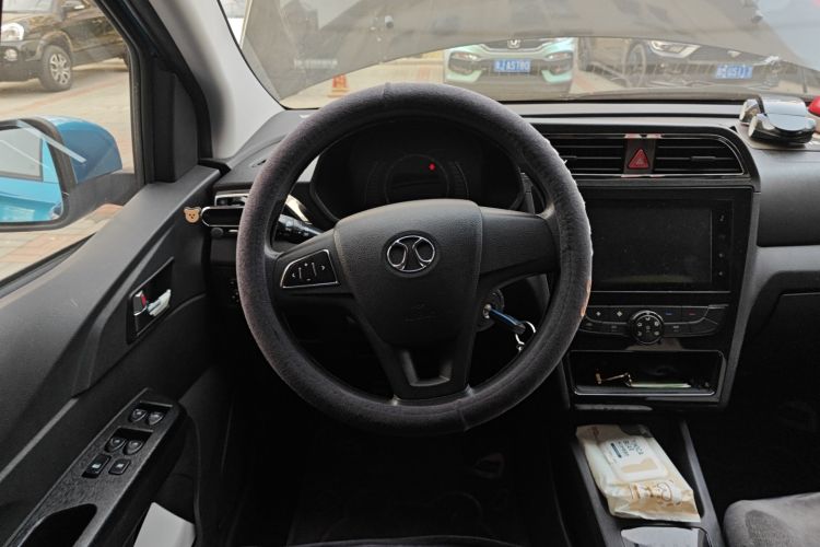 Used BAIC New Energy EC 2017 EC180 Elegant Edition Steering Wheel
