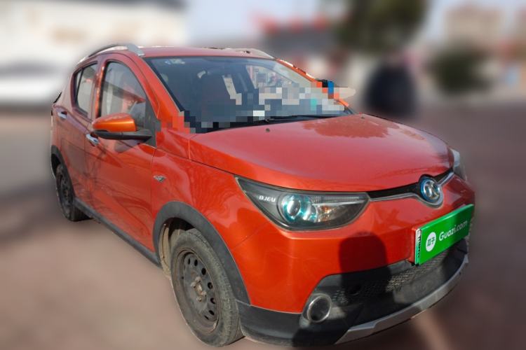 Used BAIC New Energy EC 2017 EC180 Elegant Edition Front Right 45 Deg