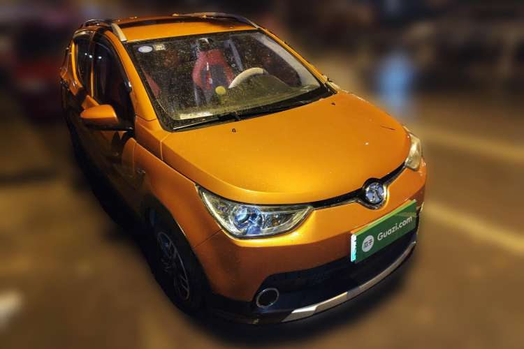 Used BAIC New Energy EC 2017 EC180 Dynamic Edition Front Right 45 Deg