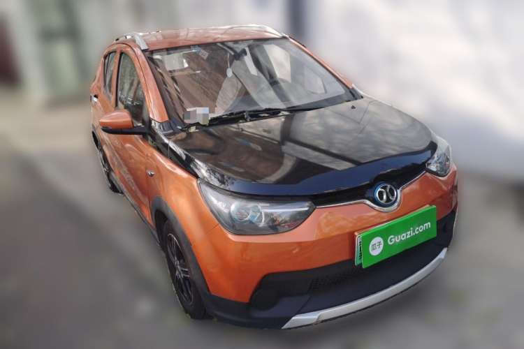 Used BAIC New Energy EC 2017 EC180 Elegant Edition Front Right 45 Deg