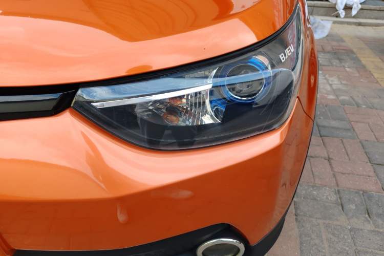 Used BAIC New Energy EC 2017 EC200 Elegant Edition Left Front Headlight