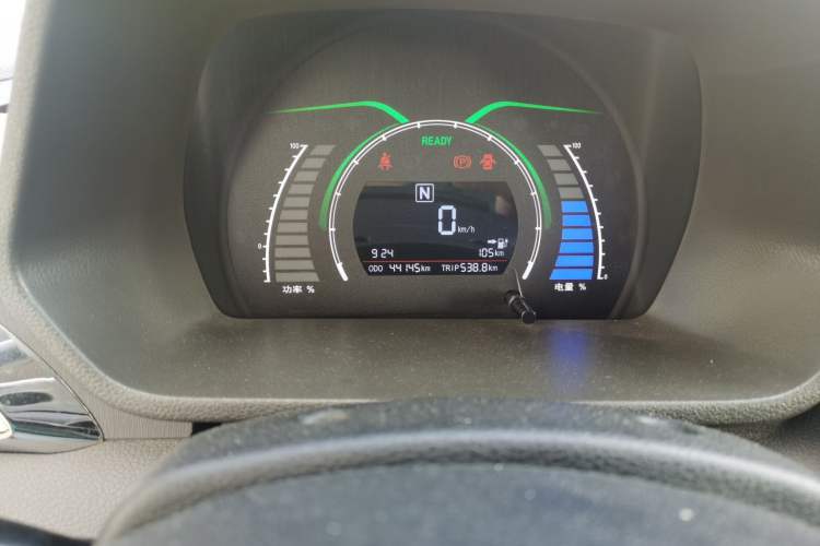 Used BAIC New Energy EC 2017 EC180 Elegant Edition Odometer Close Up