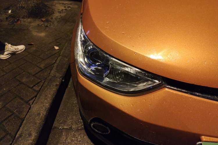 Used BAIC New Energy EC 2017 EC180 Dynamic Edition Right Front Headlight