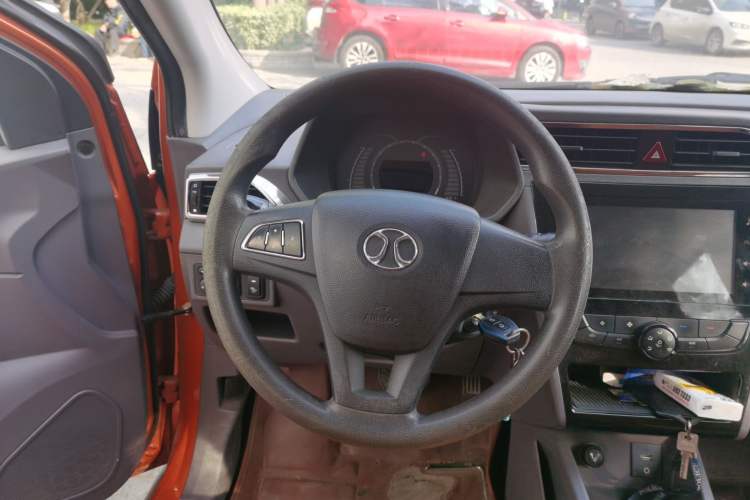 Used BAIC New Energy EC 2017 EC180 Elegant Edition Steering Wheel