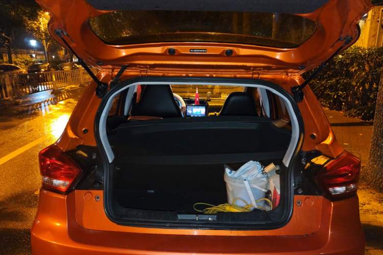 Used BAIC New Energy EC 2017 EC180 Dynamic Edition Trunk