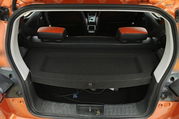 Used BAIC New Energy EC 2017 EC180 Dynamic Edition Trunk