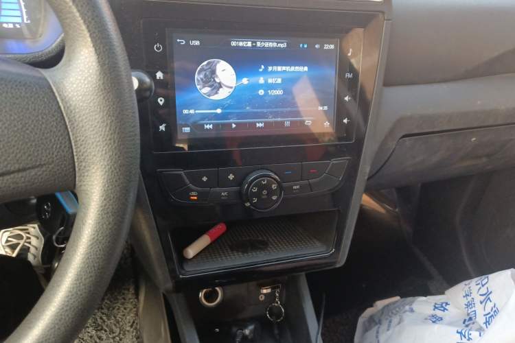 Used BAIC New Energy EC 2017 EC180 Elegant Edition Audio And AC Panel