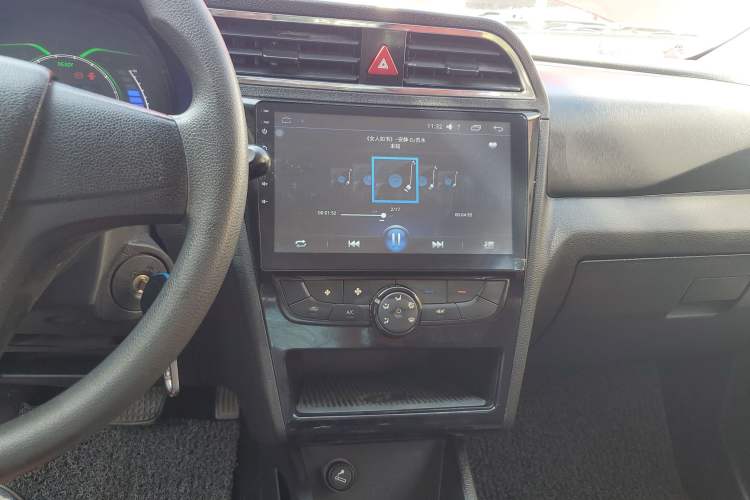 Used BAIC New Energy EC 2017 EC180 Dynamic Edition Audio And AC Panel