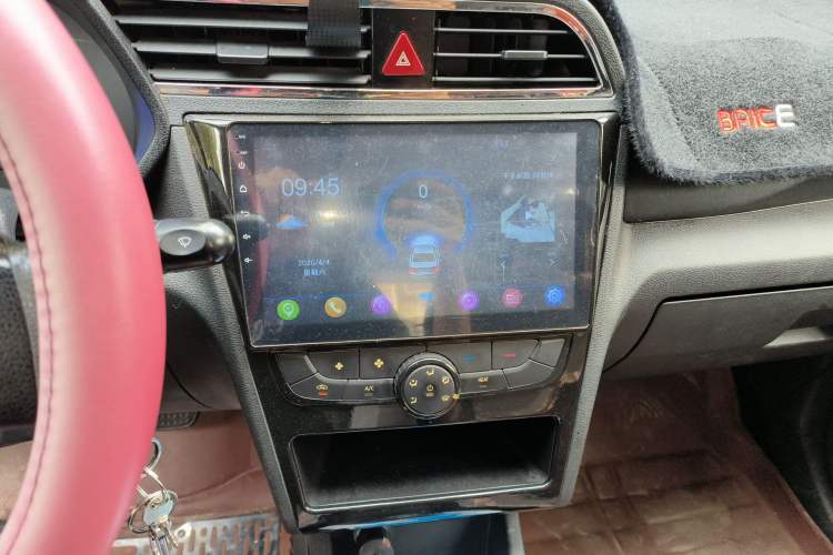 Used BAIC New Energy EC 2017 EC180 Dynamic Edition Audio And AC Panel