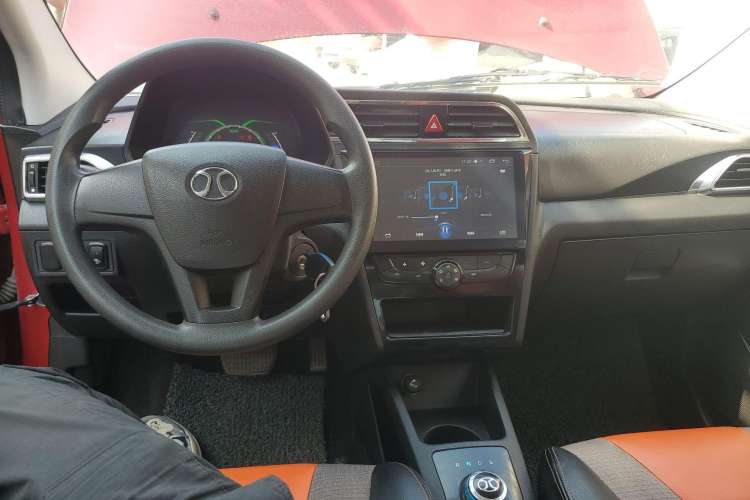 Used BAIC New Energy EC 2017 EC180 Dynamic Edition Center Console