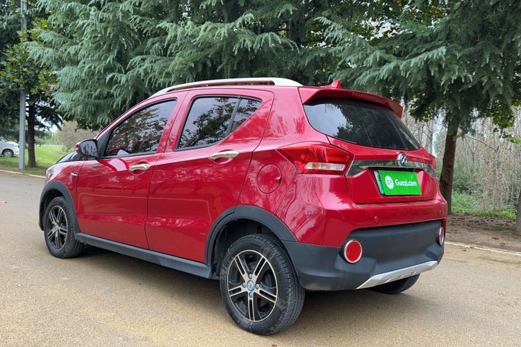 Used BAIC New Energy EC 2017 EC180 Elegant Edition Exterior 2