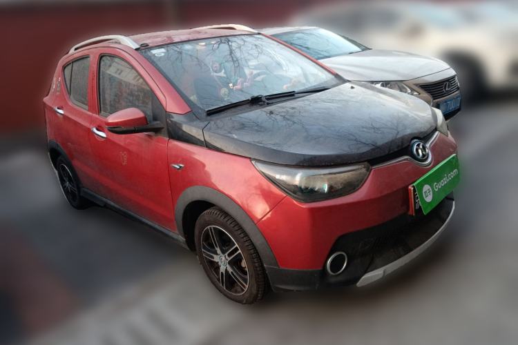 Used BAIC New Energy EC 2017 EC180 Elegant Edition Front Right 45 Deg