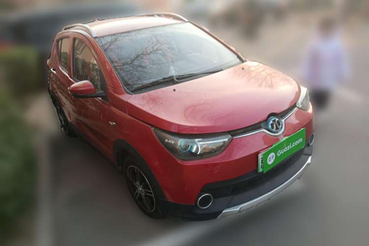 Used BAIC New Energy EC 2017 EC180 Elegant Edition Front Right 45 Deg
