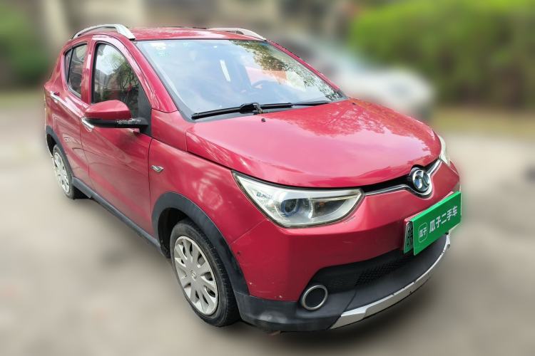 Used BAIC New Energy EC 2017 EC180 Dynamic Edition Front Right 45 Deg