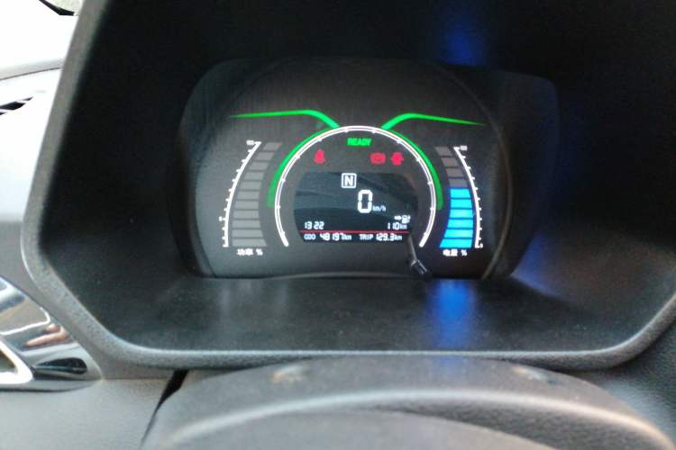 Used BAIC New Energy EC 2017 EC180 Dynamic Edition Instrument Cluster