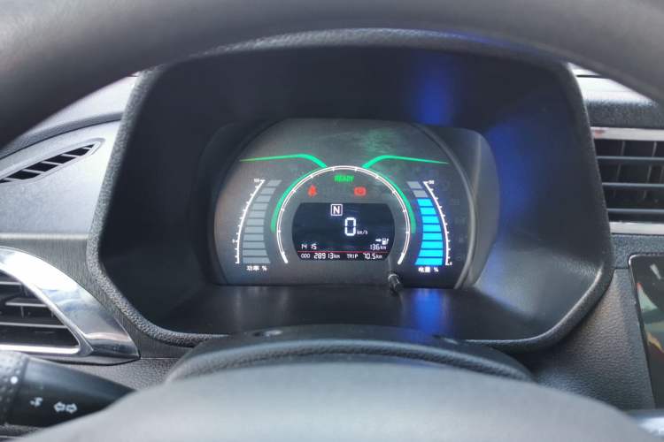 Used BAIC New Energy EC 2017 EC180 Dynamic Edition Instrument Cluster