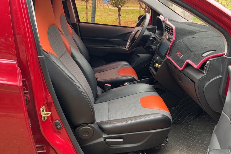Used BAIC New Energy EC 2017 EC180 Elegant Edition Interior 1