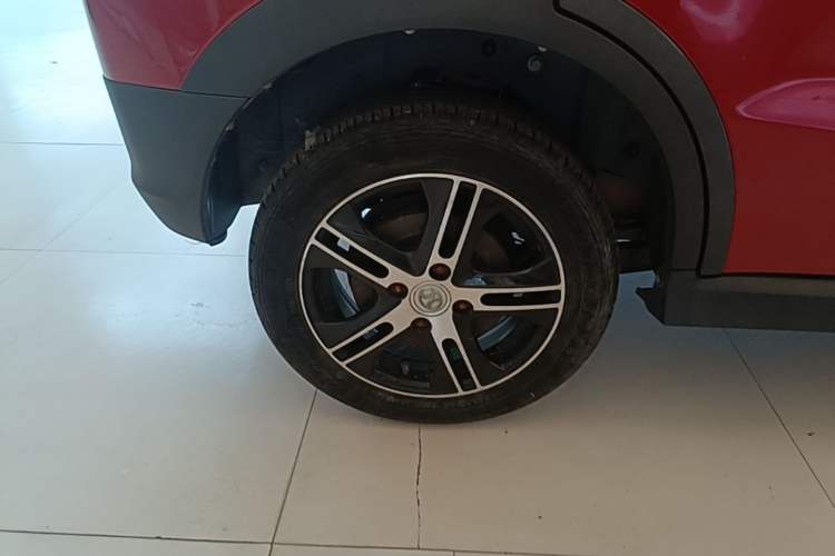 Used BAIC New Energy EC 2017 EC200 Dynamic Edition Right Rear Wheel Hub
