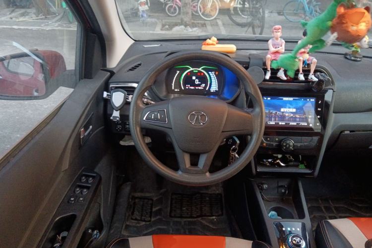 Used BAIC New Energy EC 2017 EC180 Elegant Edition Steering Wheel