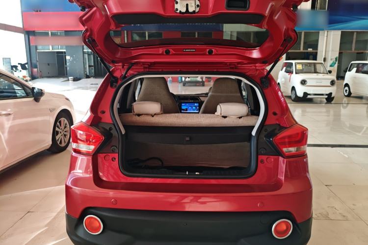 Used BAIC New Energy EC 2017 EC200 Dynamic Edition Trunk